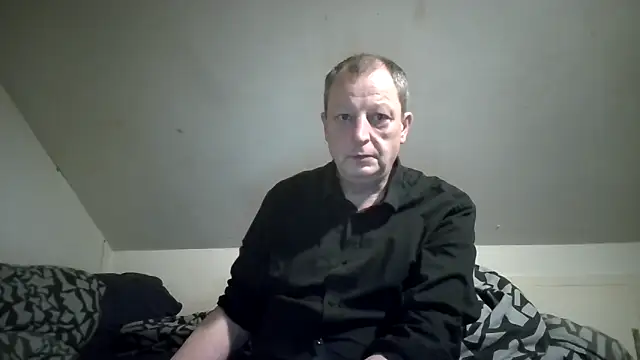 chubbybear2cum online show from April 8, 1:05 am