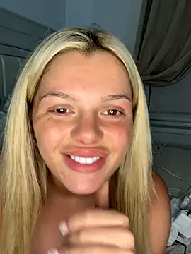 IrishTeenBarbie69 online show from September 19, 9:37 pm