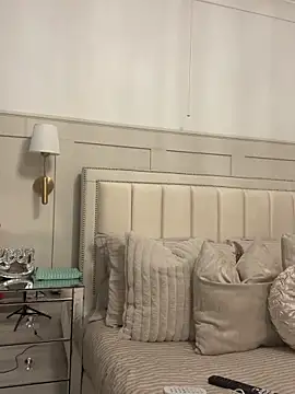 IrishTeenBarbie69 online show from October 2, 9:33 pm