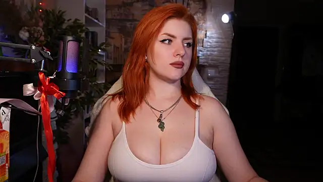 Chriss Fox online show from February 18, 3:10 pm