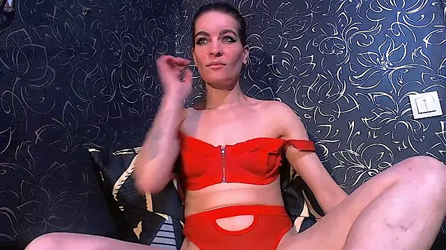 Snapshot of Strawberry_Milfa chatting on February 20, 9:15 pm Strawberry Milfa online show from February 20, 9:15 pm