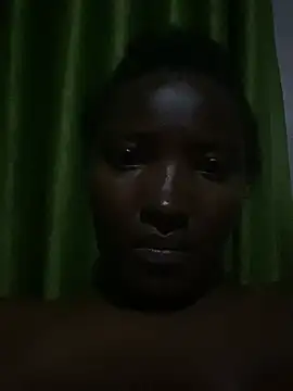 Naughty-sonia2 online show from December 25, 9:33 pm