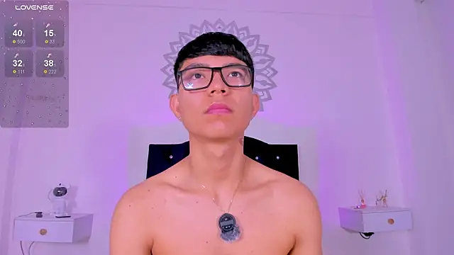 CodyTwink online show from March 28, 1:33 pm