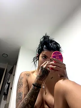 DeuxGold online show from November 18, 1:11 am