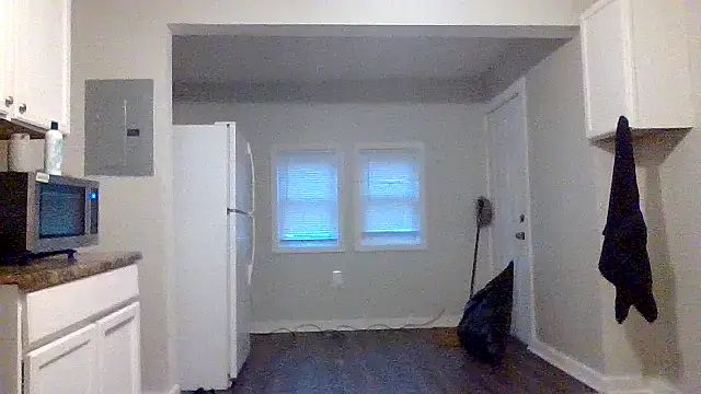 Snapshot of AllLeggs chatting on December 29, 9:30 pm AllLeggs online show from December 29, 9:30 pm