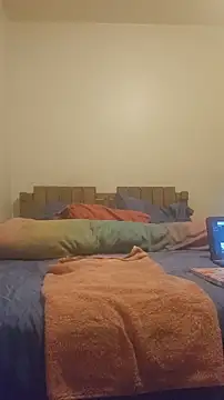 AllLeggs online show from April 16, 3:40 am