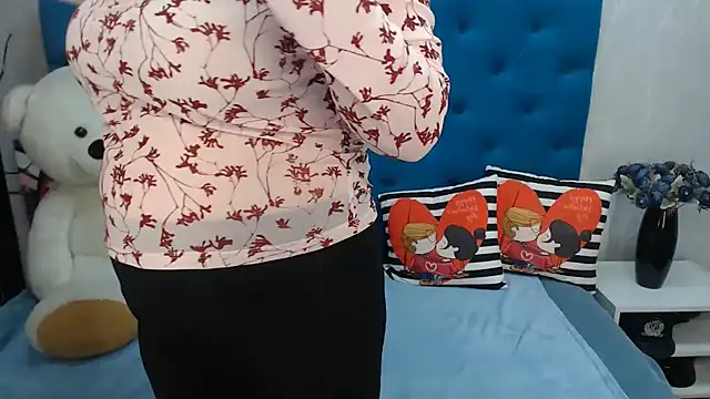 Sexy MALIKKA online show from January 20, 12:49 pm