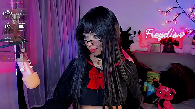 Miss freydis online show from April 15, 6:31 am