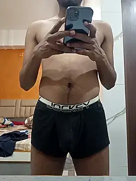 JerryJerome01 online show from February 13, 10:06 pm