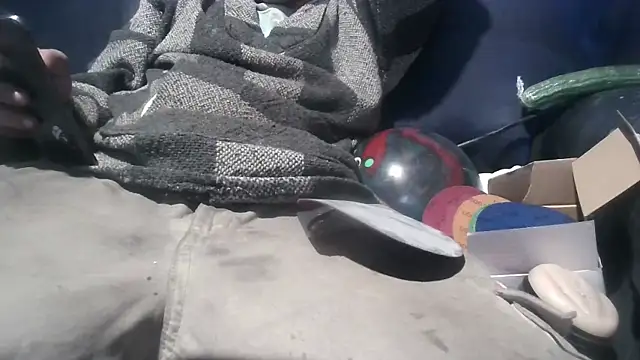 robeaulieu02 online show from February 12, 4:54 am