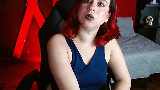 Snapshot of Naty_slavedoll chatting on January 17, 7:16 pm Naty slavedoll online show from January 17, 7:16 pm