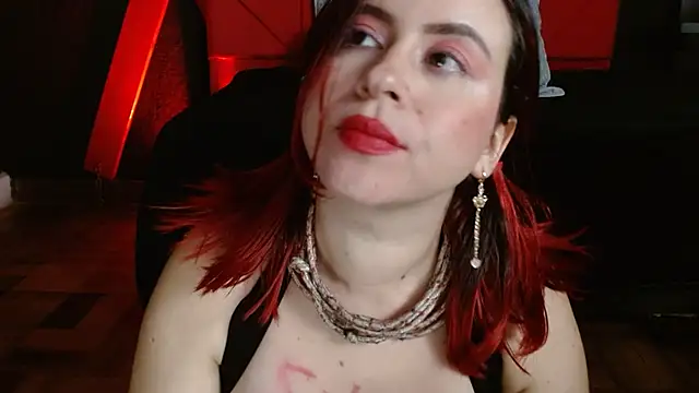 Snapshot of Naty_slavedoll chatting on February 1, 11:16 pm Naty slavedoll online show from February 1, 11:16 pm