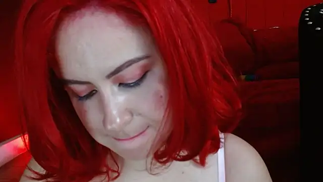 Snapshot of Naty_slavedoll chatting on February 14, 10:04 pm Naty slavedoll online show from February 14, 10:04 pm