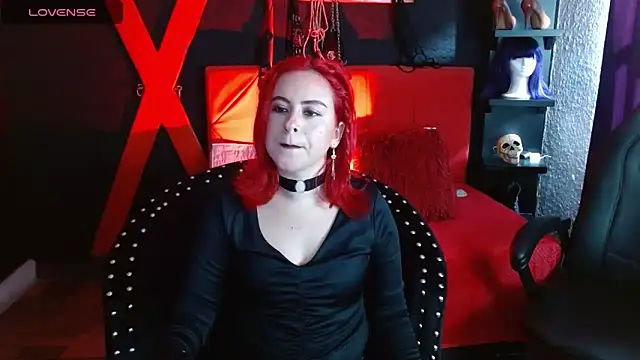 Snapshot of Naty_slavedoll chatting on February 21, 6:59 pm Naty slavedoll online show from February 21, 6:59 pm