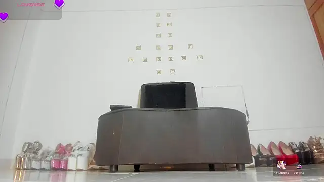 violetmontan online show from January 10, 6:09 pm