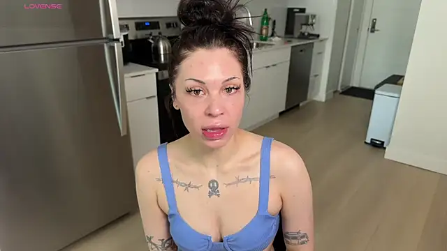NattyFierros online show from May 28, 7:22 pm