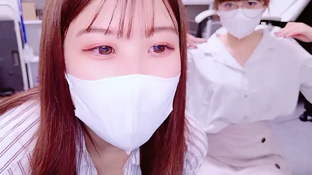 Snapshot of ManaMi-maru chatting on December 8, 9:35 am ManaMi-maru online show from December 8, 9:35 am