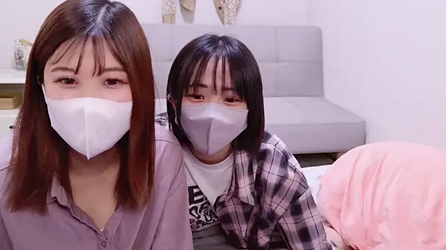 Snapshot of ManaMi-maru chatting on December 15, 11:23 am ManaMi-maru online show from December 15, 11:23 am