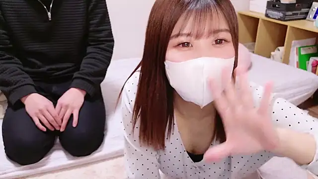 Snapshot of ManaMi-maru chatting on December 18, 10:30 am ManaMi-maru online show from December 18, 10:30 am