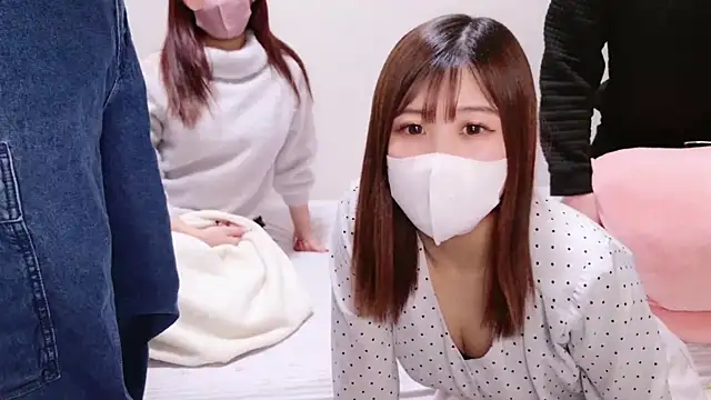 Snapshot of ManaMi-maru chatting on December 18, 1:56 pm ManaMi-maru online show from December 18, 1:56 pm