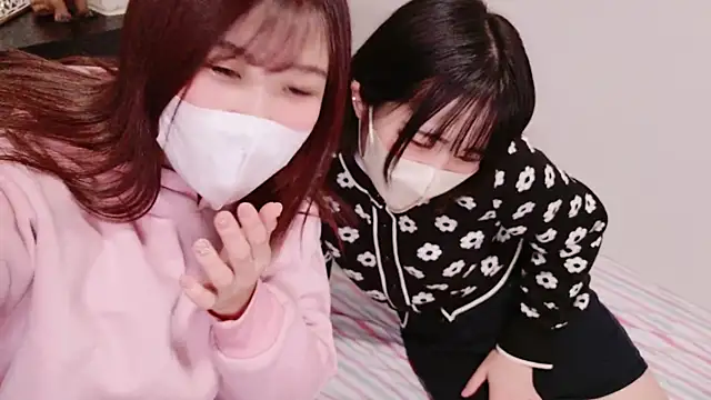 Snapshot of ManaMi-maru chatting on December 30, 11:15 am ManaMi-maru online show from December 30, 11:15 am