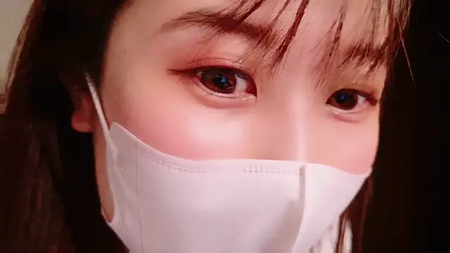 Snapshot of ManaMi-maru chatting on February 3, 11:09 am ManaMi-maru online show from February 3, 11:09 am