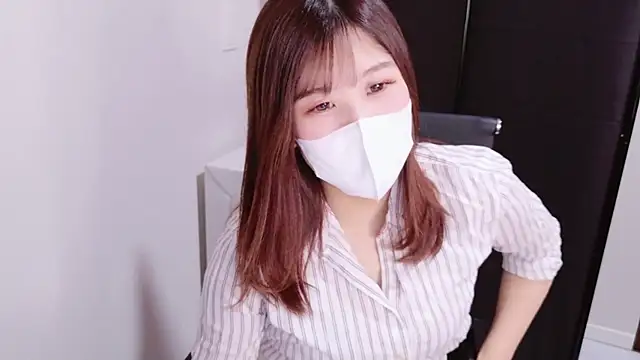 Snapshot of ManaMi-maru chatting on February 7, 3:52 pm ManaMi-maru online show from February 7, 3:52 pm