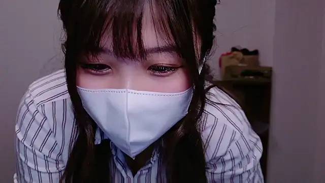 Snapshot of ManaMi-maru chatting on November 15, 12:23 pm ManaMi-maru online show from November 15, 12:23 pm