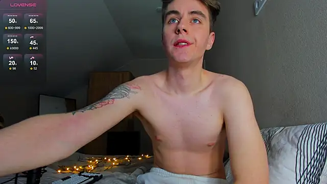 TaisonBrownX online show from January 14, 6:17 pm