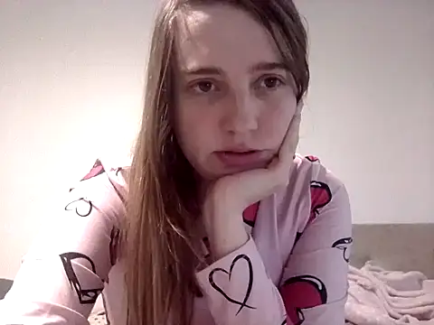 EvieRoseex online show from April 2, 6:16 pm