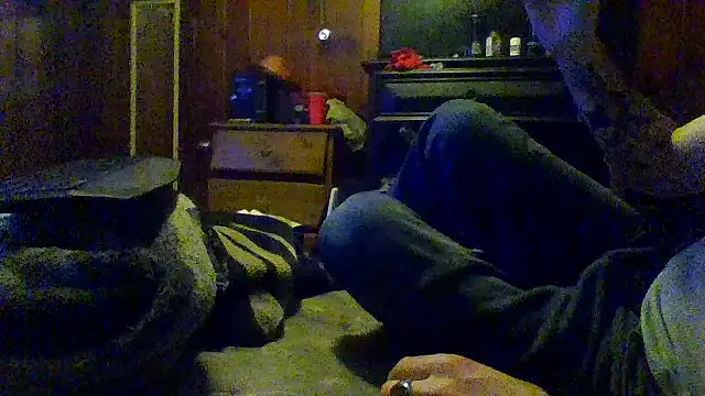 Snapshot of ryan100craige chatting on May 1, 1:54 am ryan100craige online show from May 1, 1:54 am