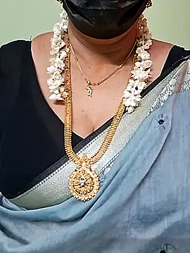 Snapshot of ananya956 chatting on February 27, 8:50 am ananya956 online show from February 27, 8:50 am