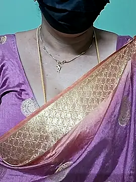 Snapshot of ananya956 chatting on March 2, 3:59 pm ananya956 online show from March 2, 3:59 pm