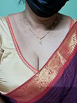 Snapshot of ananya956 chatting on March 9, 7:15 pm ananya956 online show from March 9, 7:15 pm