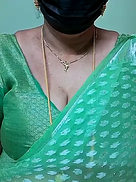 Snapshot of ananya956 chatting on March 10, 7:32 am ananya956 online show from March 10, 7:32 am