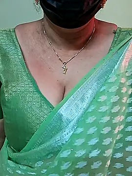 Snapshot of ananya956 chatting on March 10, 10:48 am ananya956 online show from March 10, 10:48 am