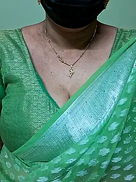 Snapshot of ananya956 chatting on March 10, 2:48 pm ananya956 online show from March 10, 2:48 pm