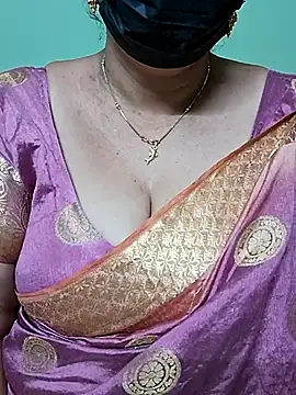 Snapshot of ananya956 chatting on March 10, 8:12 pm ananya956 online show from March 10, 8:12 pm