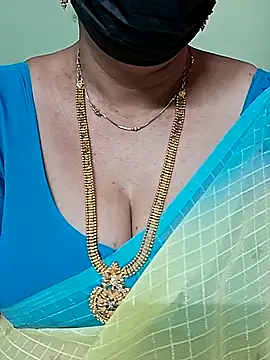 Snapshot of ananya956 chatting on March 12, 5:13 am ananya956 online show from March 12, 5:13 am