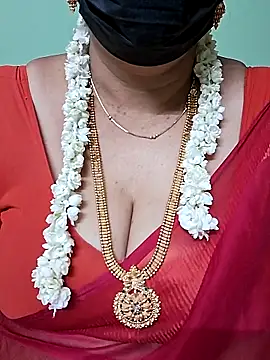 Snapshot of ananya956 chatting on March 17, 6:53 pm ananya956 online show from March 17, 6:53 pm