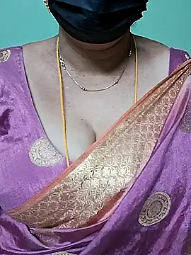 Snapshot of ananya956 chatting on March 19, 2:24 pm ananya956 online show from March 19, 2:24 pm