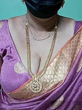 Snapshot of ananya956 chatting on March 20, 12:19 am ananya956 online show from March 20, 12:19 am