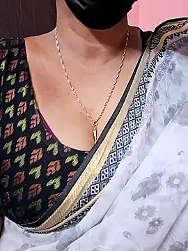 Snapshot of ananya956 chatting on September 13, 11:32 am ananya956 online show from September 13, 11:32 am