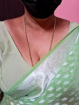 Snapshot of ananya956 chatting on September 17, 11:45 am ananya956 online show from September 17, 11:45 am