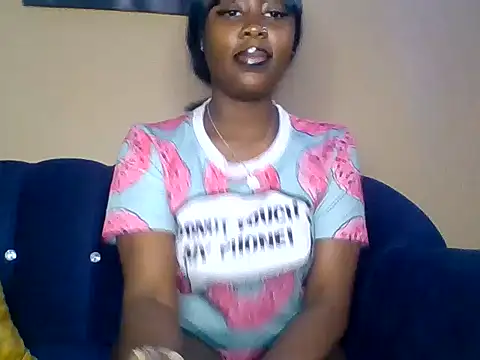 Lyiaspark online show from February 16, 5:48 pm