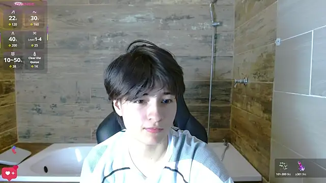 Snapshot of Bryce_Evans chatting on June 27, 2:12 pm Bryce Evans online show from June 27, 2:12 pm
