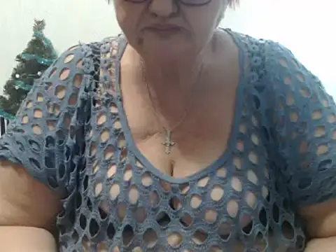 Snapshot of DeniseeRose chatting on January 14, 5:12 pm DeniseeRose online show from January 14, 5:12 pm