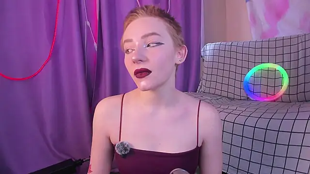 Snapshot of Lexy_Lovy chatting on September 24, 7:23 am Lexy Lovy online show from September 24, 7:23 am