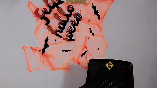 jasmin brunette  online show from October 5, 12:03 pm