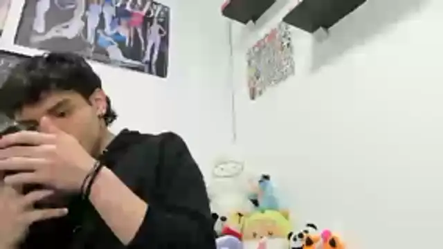 Snapshot of Martinsibiris chatting on February 16, 3:52 pm Martinsibiris online show from February 16, 3:52 pm